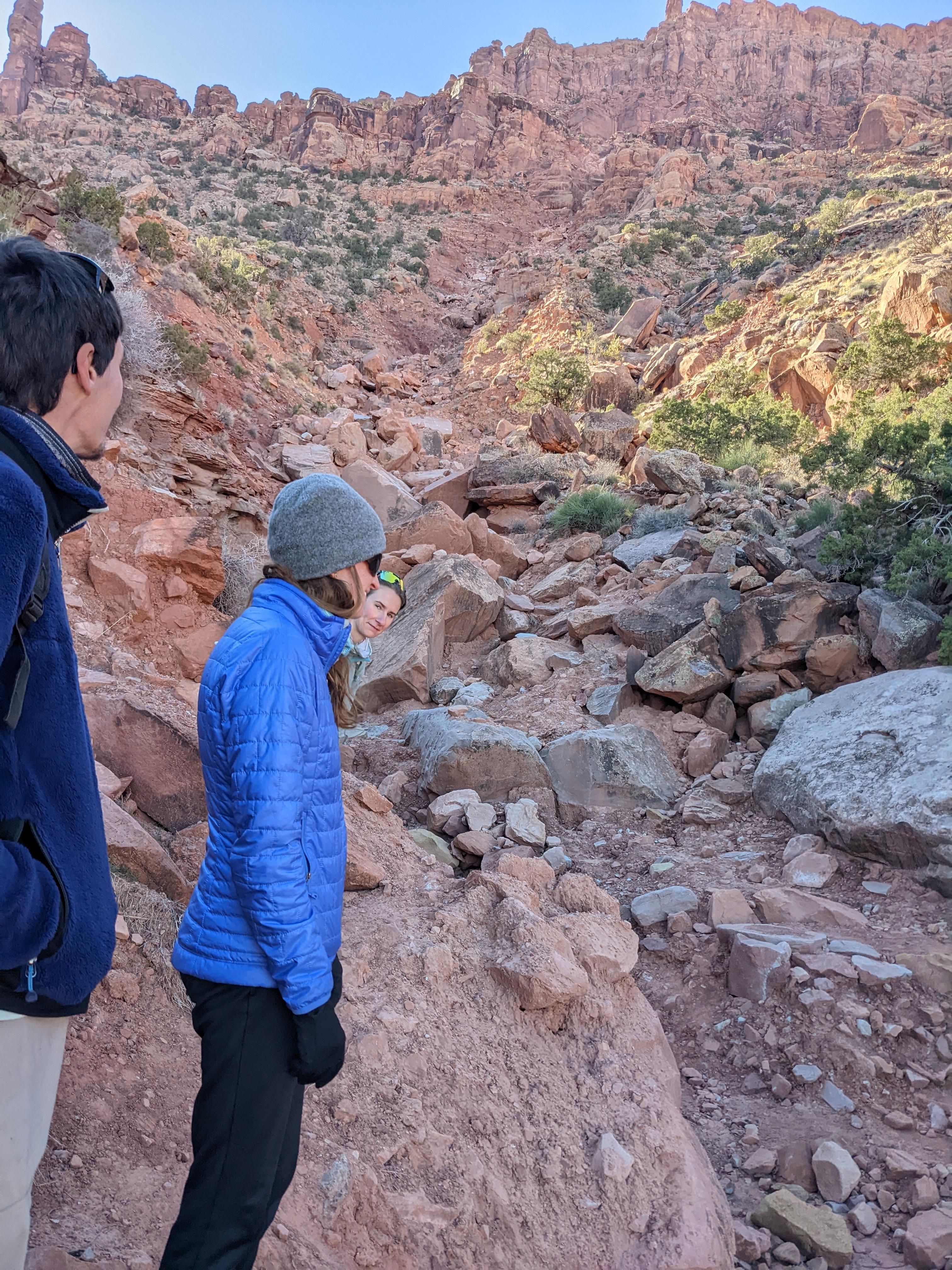 /images/moab_hike1.jpg
