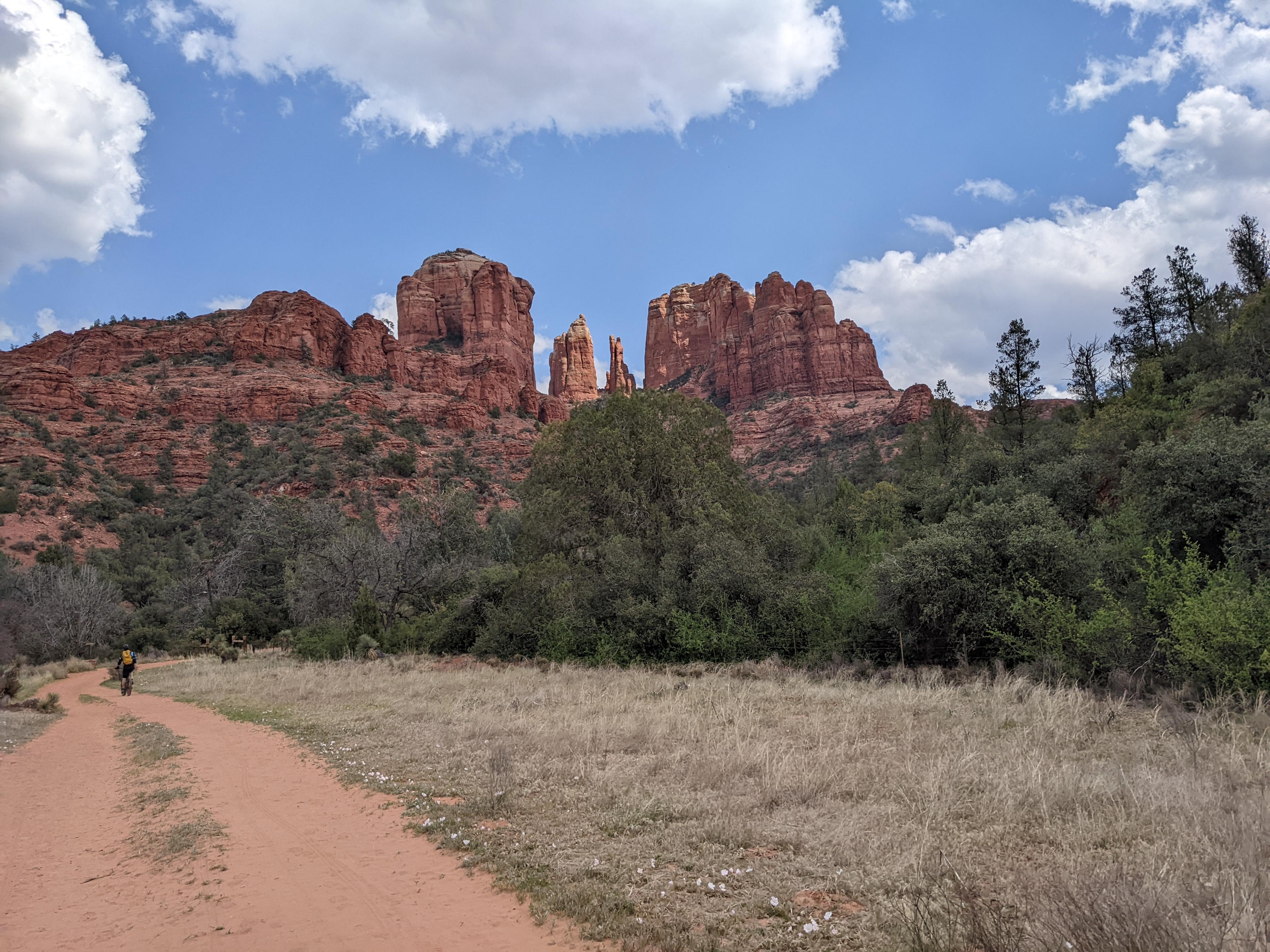 /images/sedona-rocks-with-eric.jpg